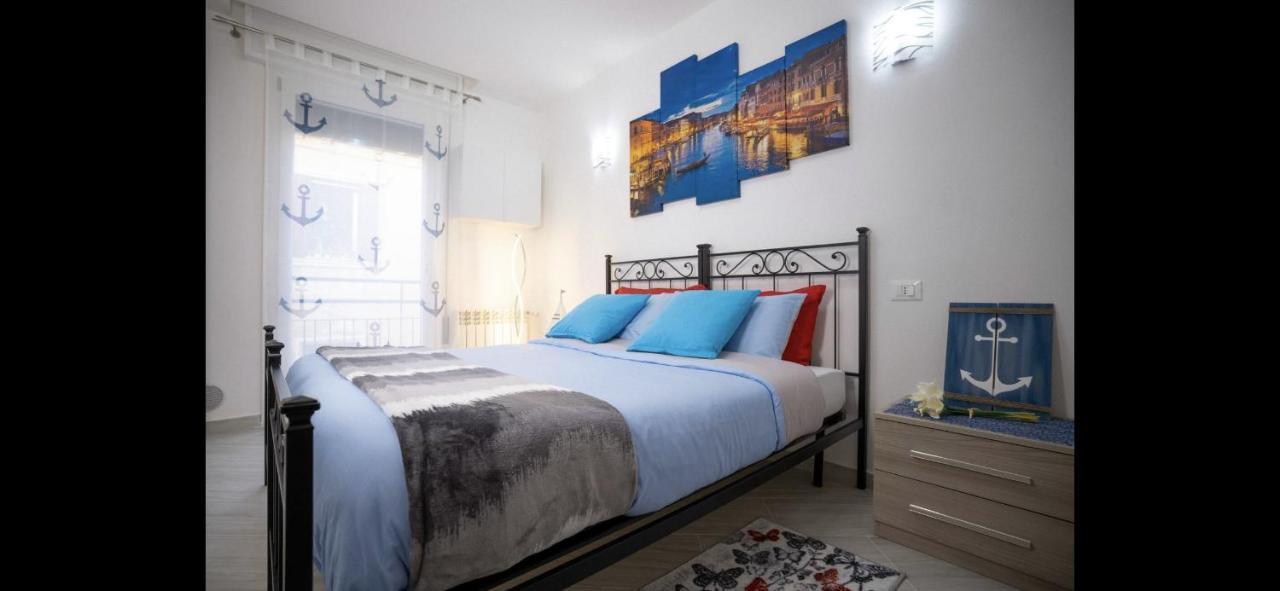 Appartamento 3 Camere Da Letto - Holiday House 2 Βενετία Εξωτερικό φωτογραφία