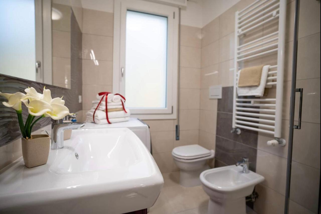 Appartamento 3 Camere Da Letto - Holiday House 2 Βενετία Εξωτερικό φωτογραφία