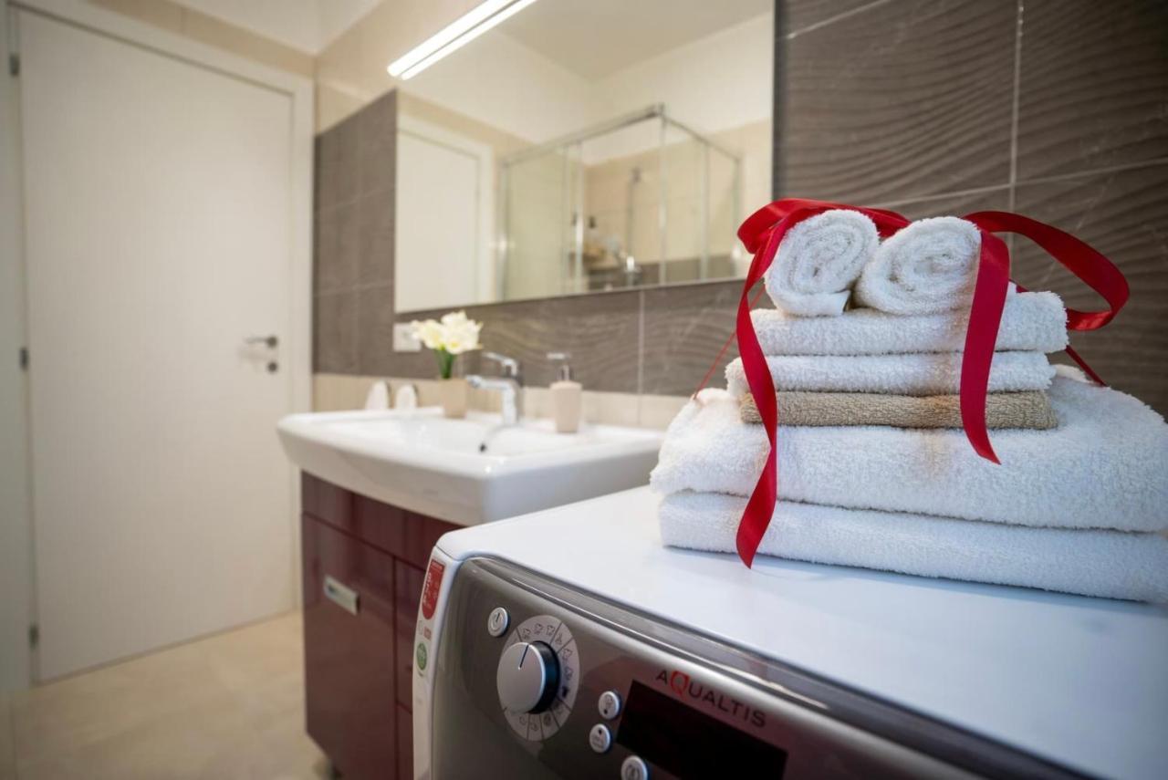 Appartamento 3 Camere Da Letto - Holiday House 2 Βενετία Εξωτερικό φωτογραφία