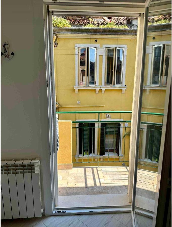 Appartamento 3 Camere Da Letto - Holiday House 2 Βενετία Εξωτερικό φωτογραφία